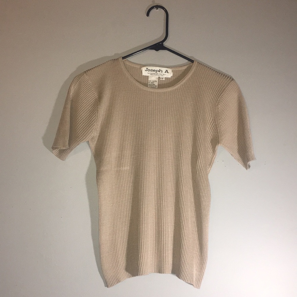 Joseph A. 100% Silk Creamy/Gold Top